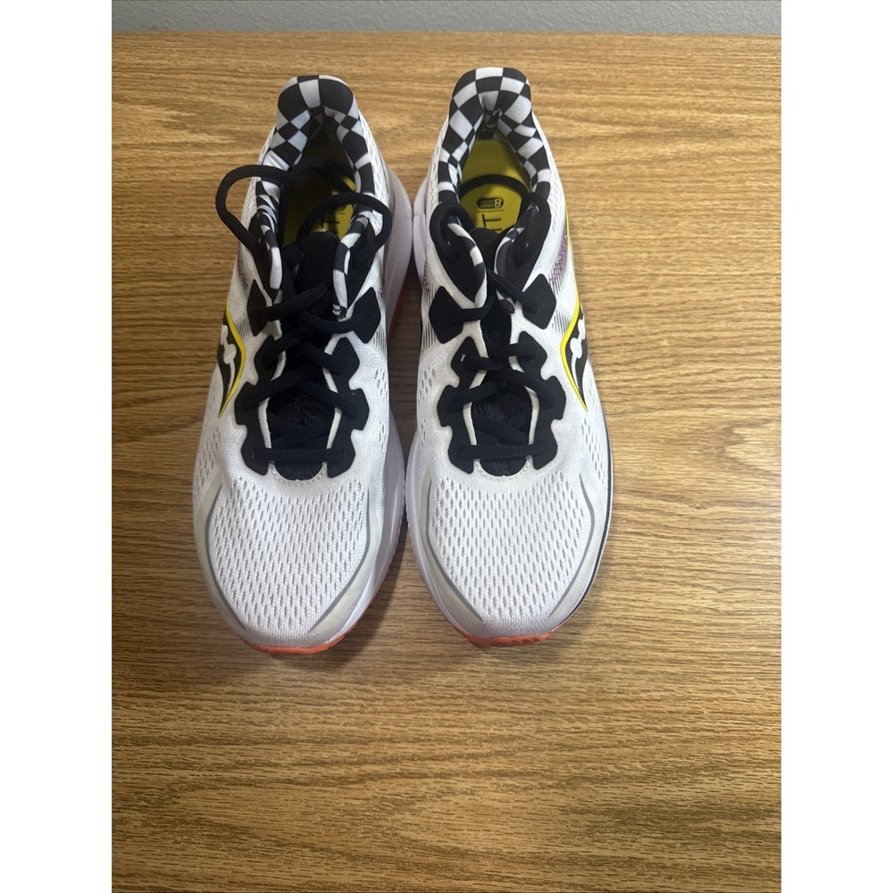 Saucony omni XX‎ Woman's Reverie Running Sneaker Formfit 10.5